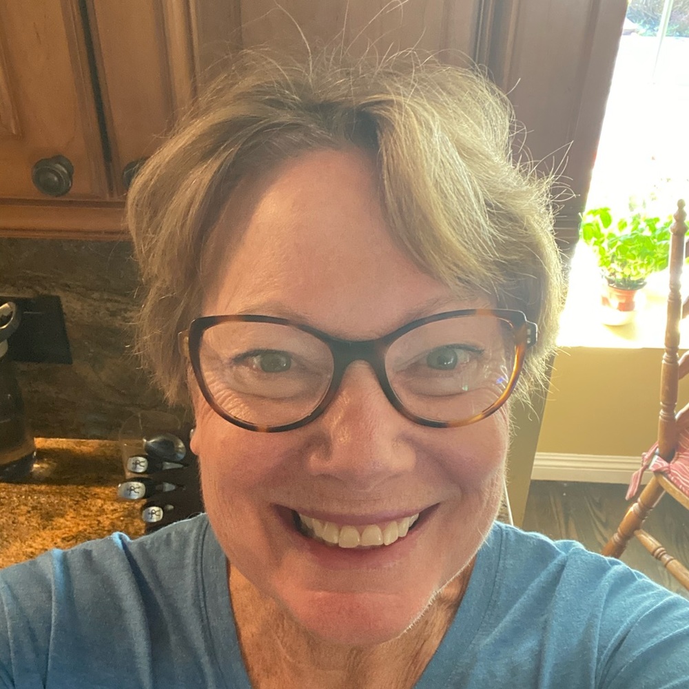 Meet your Posher, Debra